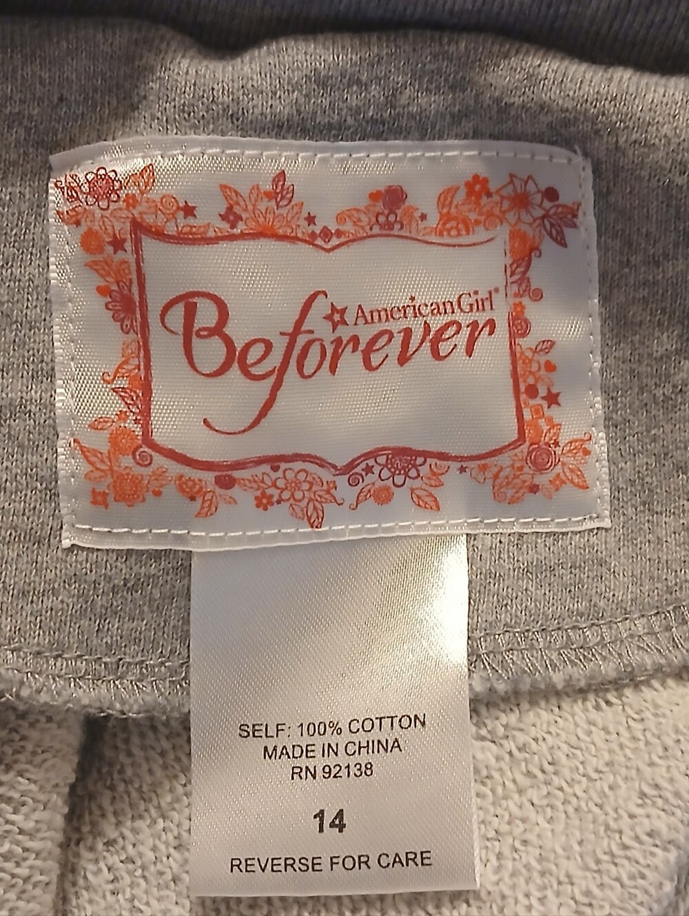 American Girl Beforever Caroline Girls Size 14 Sweater - Picture 3 of 4